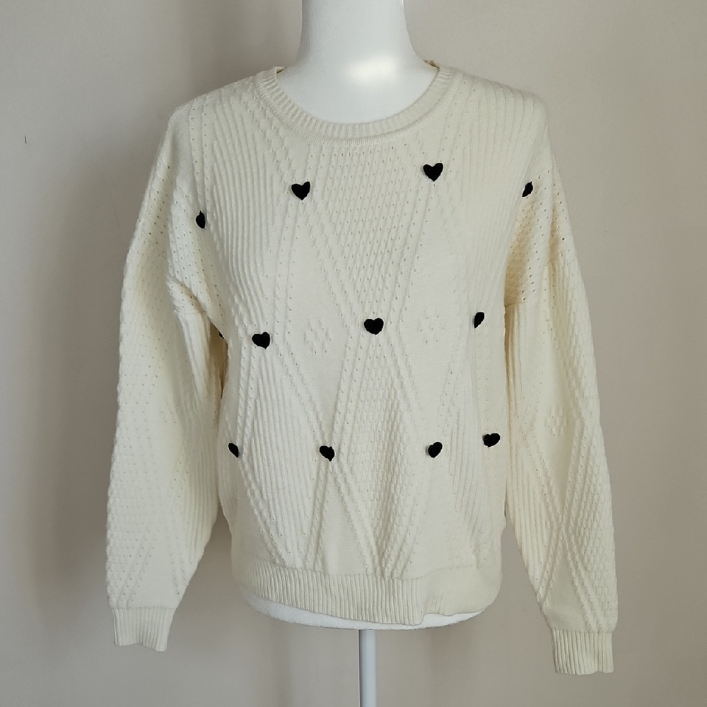 Nanette Lepore M Texture Knit Cream Crew Sweater Heart Appliques Soft Girl